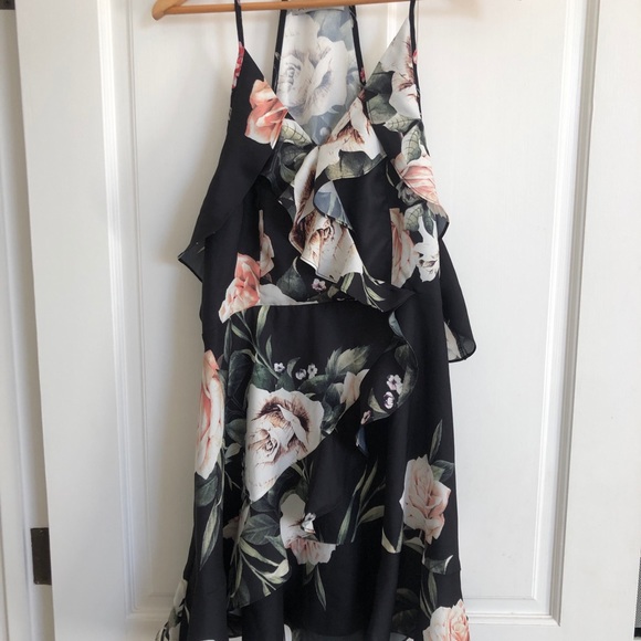 Easy flowy salsa sundress - Picture 2 of 5